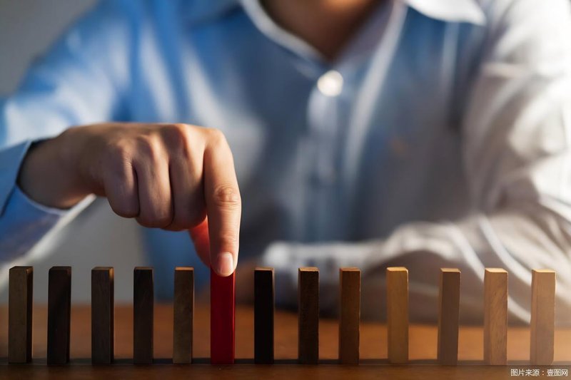 注销60家牌照！保险中介“水分”挤干，“剩者”如何为王 新闻