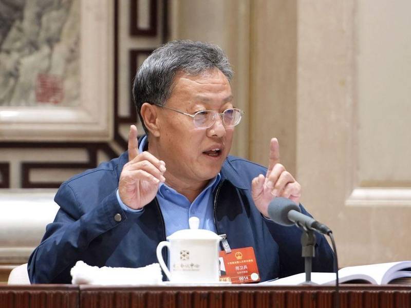  人大代表亲历救援现场，呼吁完善违规探险追偿制度。 新闻 人大代表亲历救援现场，呼吁完善违规探险追偿制度。 新闻 人大代表亲历救援现场，呼吁完善违规探险追偿制度。 新闻