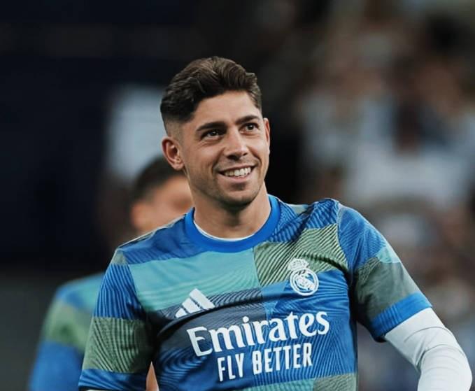  从右路防守到中场炮台：巴尔韦德听从教练召唤；射门潜力全面绽放！ 体育新闻 从右路防守到中场炮台：巴尔韦德听从教练召唤；射门潜力全面绽放！ 体育新闻