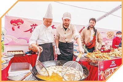 活力四射的中国经济;韧性彰显国家底气;开放包容赢得世界赞誉。 新闻 活力四射的中国经济;韧性彰显国家底气;开放包容赢得世界赞誉。 新闻