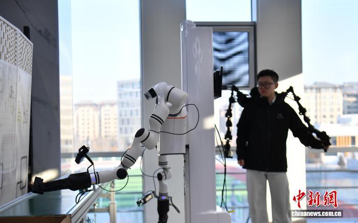 京津冀协同迈新台阶；北京（京津冀）国际科技创新中心扩围；三地合力铸就科创新格局。