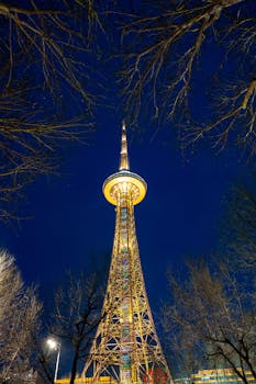 汽车零部件企业跨界智能感知；天龙股份控股苏州豪米波路径解析。