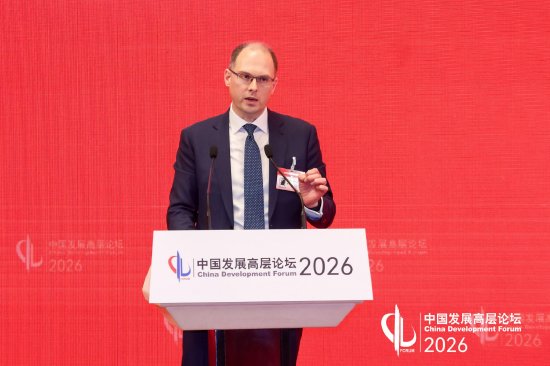 宏利总裁韦宁顿在中国发展高层论坛2026年年会上分享观点;人口变化可转为机遇;关键要素在于拥抱技术与长远规划 新闻 宏利总裁韦宁顿在中国发展高层论坛2026年年会上分享观点;人口变化可转为机遇;关键要素在于拥抱技术与长远规划 新闻