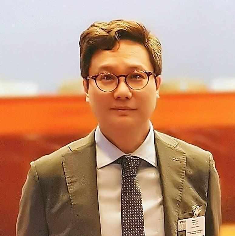  避险资产迷局：揭秘黄金回调背后的资本博弈 情感心理