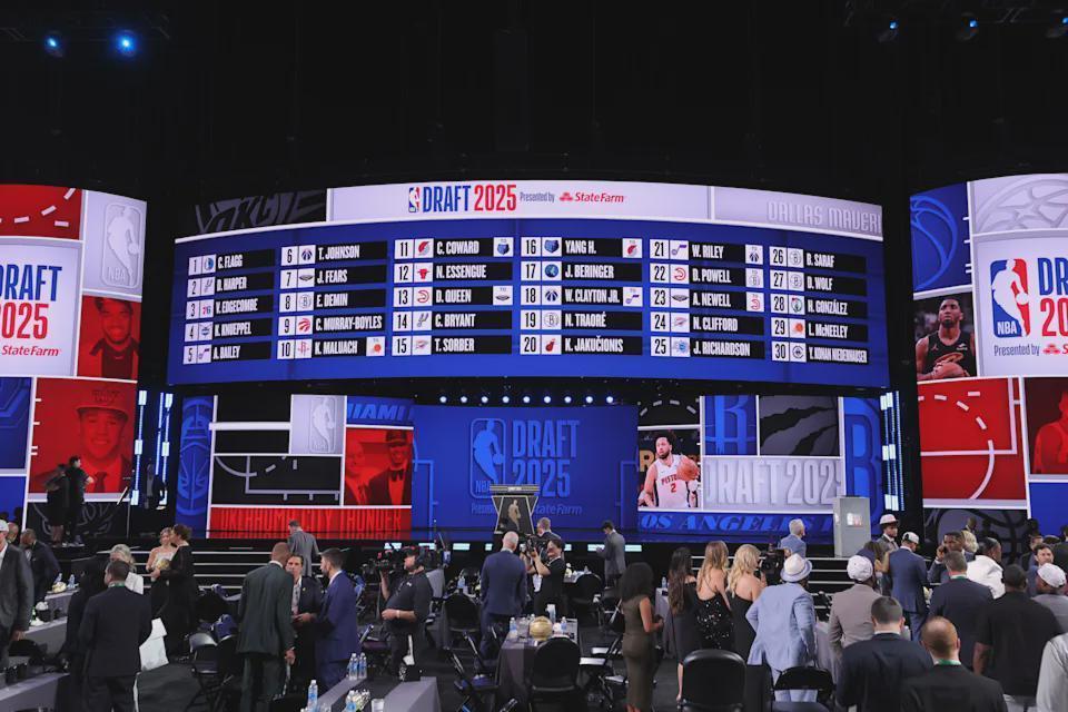 数据拆解与选秀逻辑：独行侠8号签的深度博弈 体育新闻